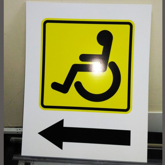 Табличка место для инвалидов